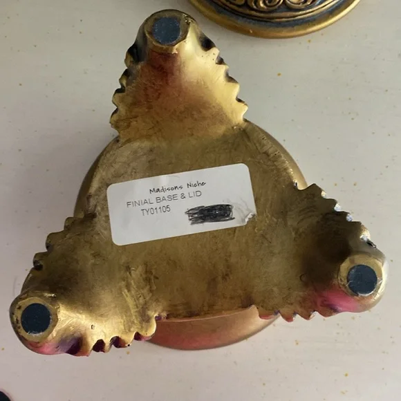 Candle holder with top cover - Picture 5 of 7